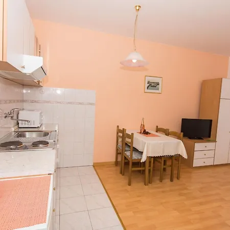 Apartment Masteli - One Bedroom With Balcony And Sea View Br 2