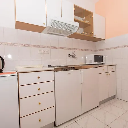 Apartment Masteli - One Bedroom With Balcony And Sea View Br 2 *
